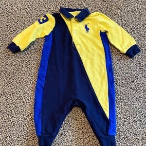 Ralph Lauren Long Sleeved Onesie Size 6 Months in Like New Condition